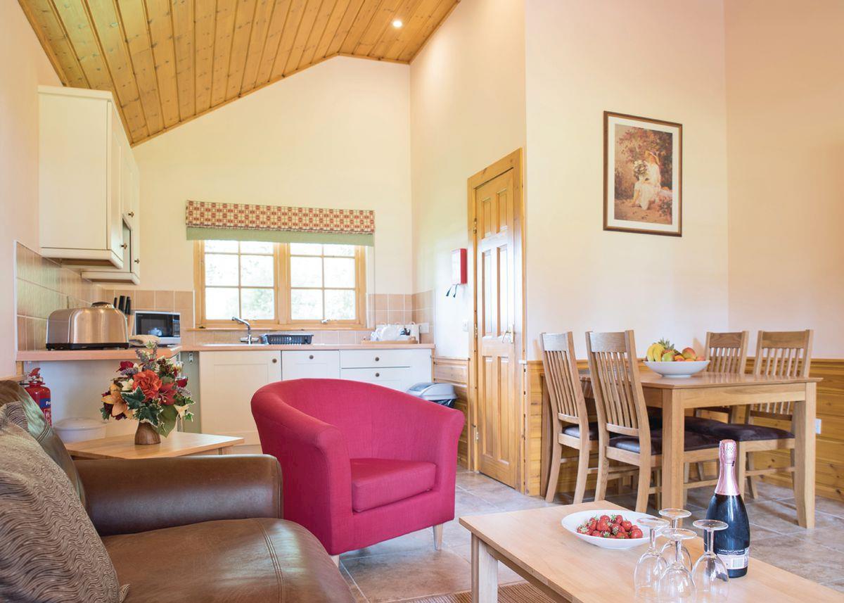 St Andrews Forest Lodges Strathkinness Exterior photo